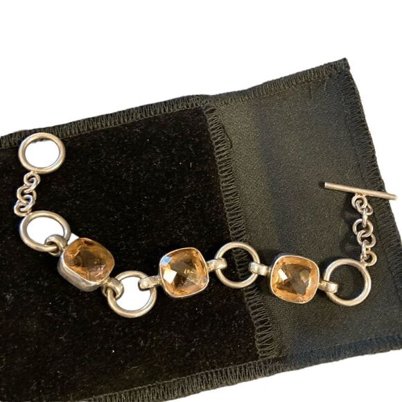 Sterling Silver and Champagne Amethyst Bracelet Toggle Clasp - Picture 3 of 4